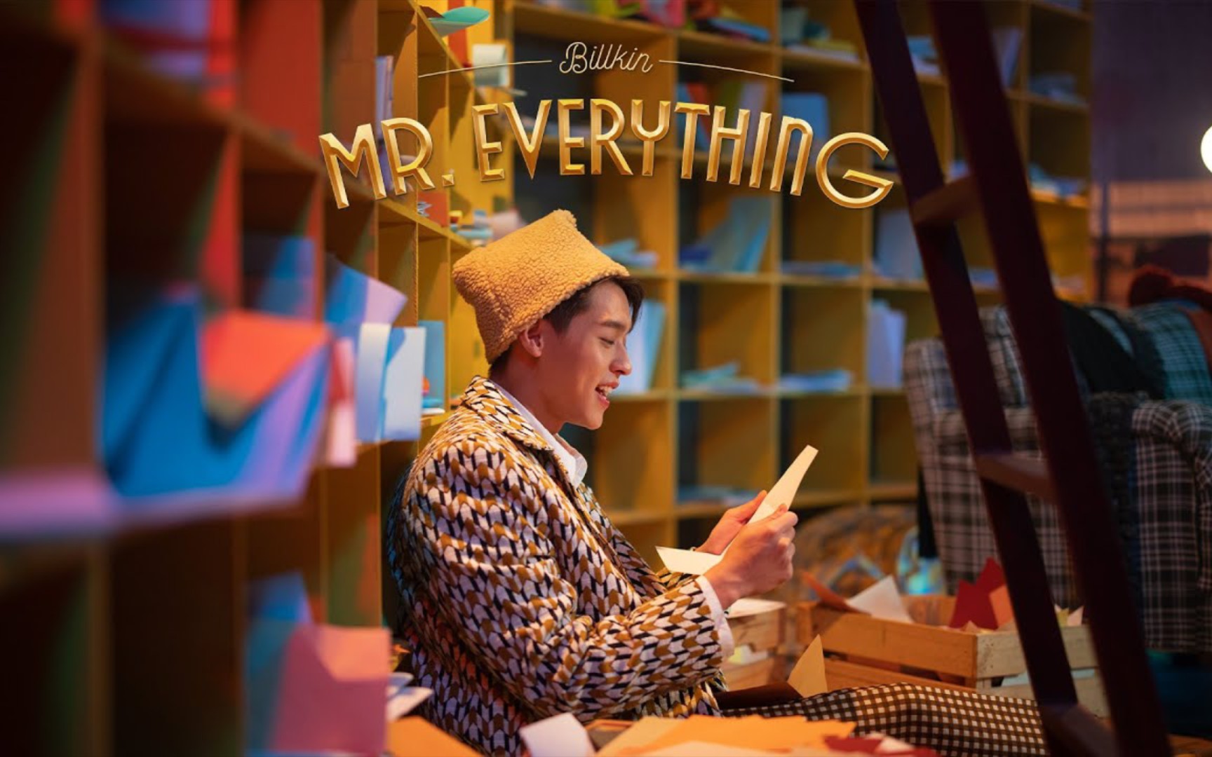 [图]【泰语中字】Billkin - Mr. Everything [Official MV]