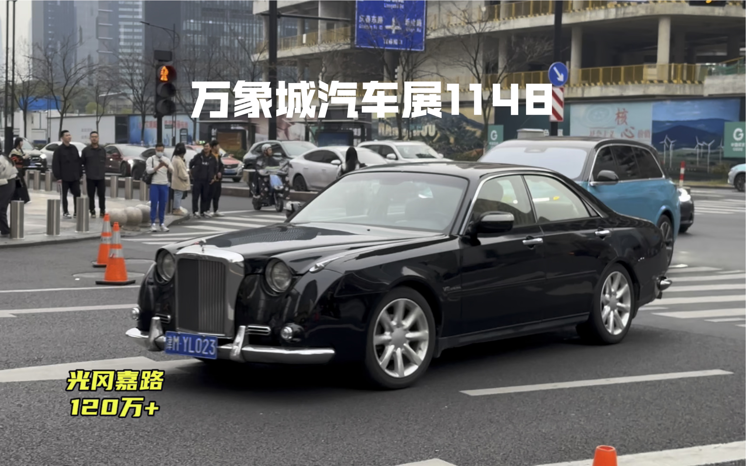 万象城汽车展,第一台车大部分兄弟都没见过#光冈嘉路 #法拉利296gts