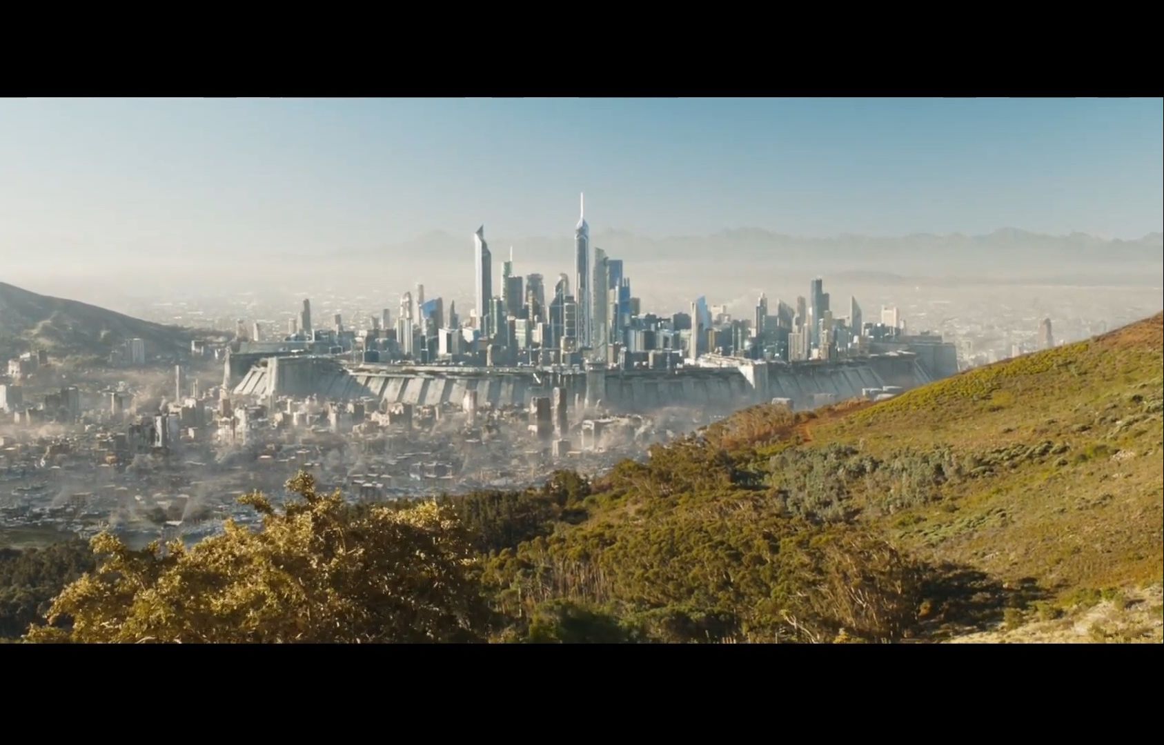 移动迷宫 看到the last city城市