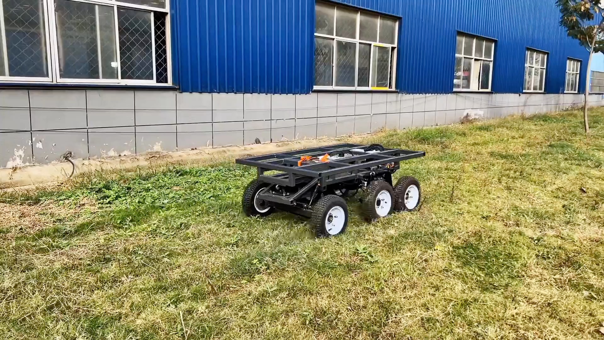 六驱无人越野车,实时回传图像,数据,定位,无人驾驶路线规划,边防巡检