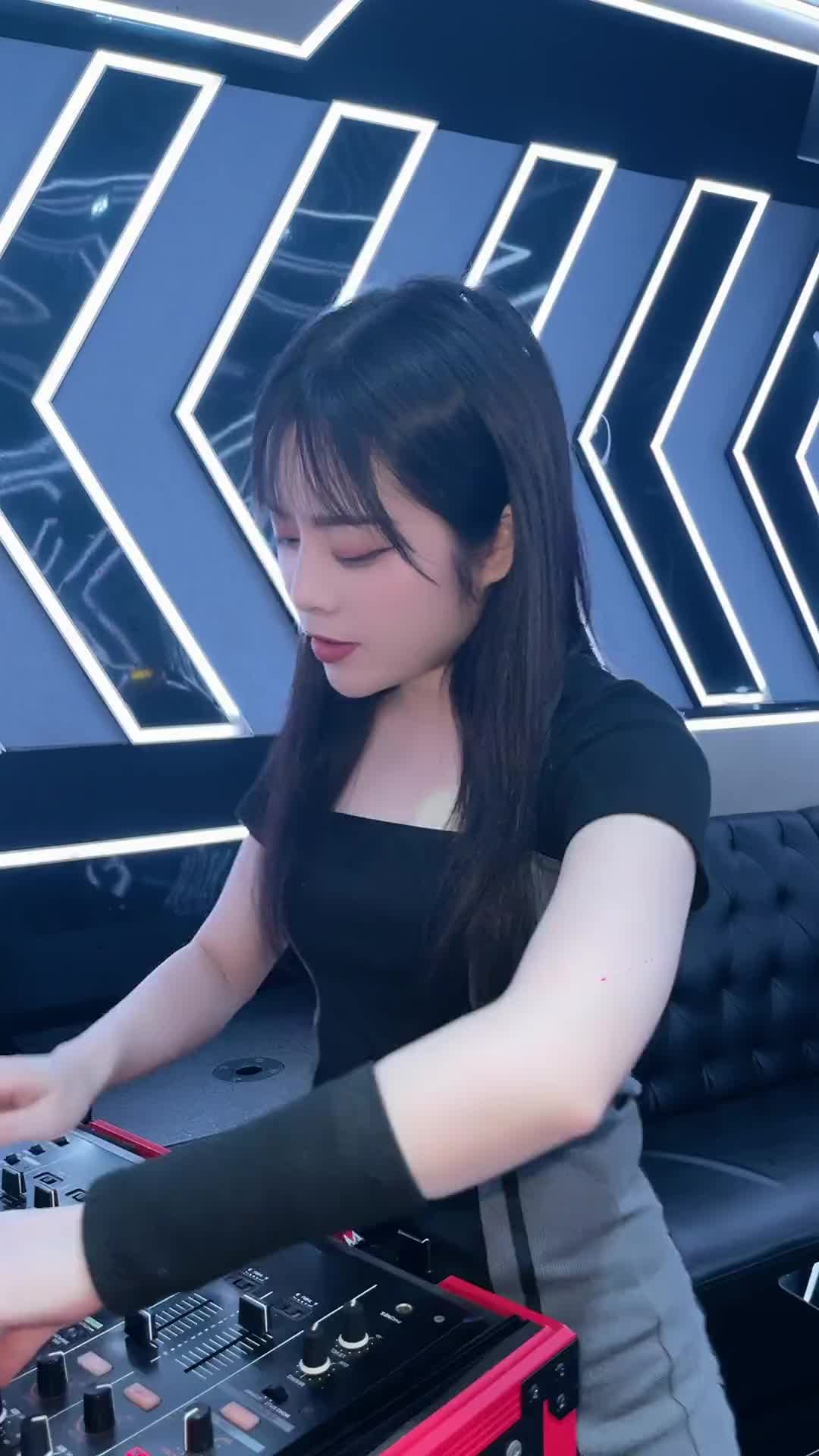 dj打碟经典老歌