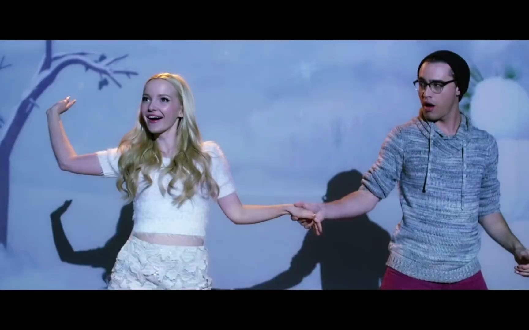 [图]英文歌: 圣诞节我想要的只有你 All I Want for Christmas is You by Dove Cameron & Ryan McCartan