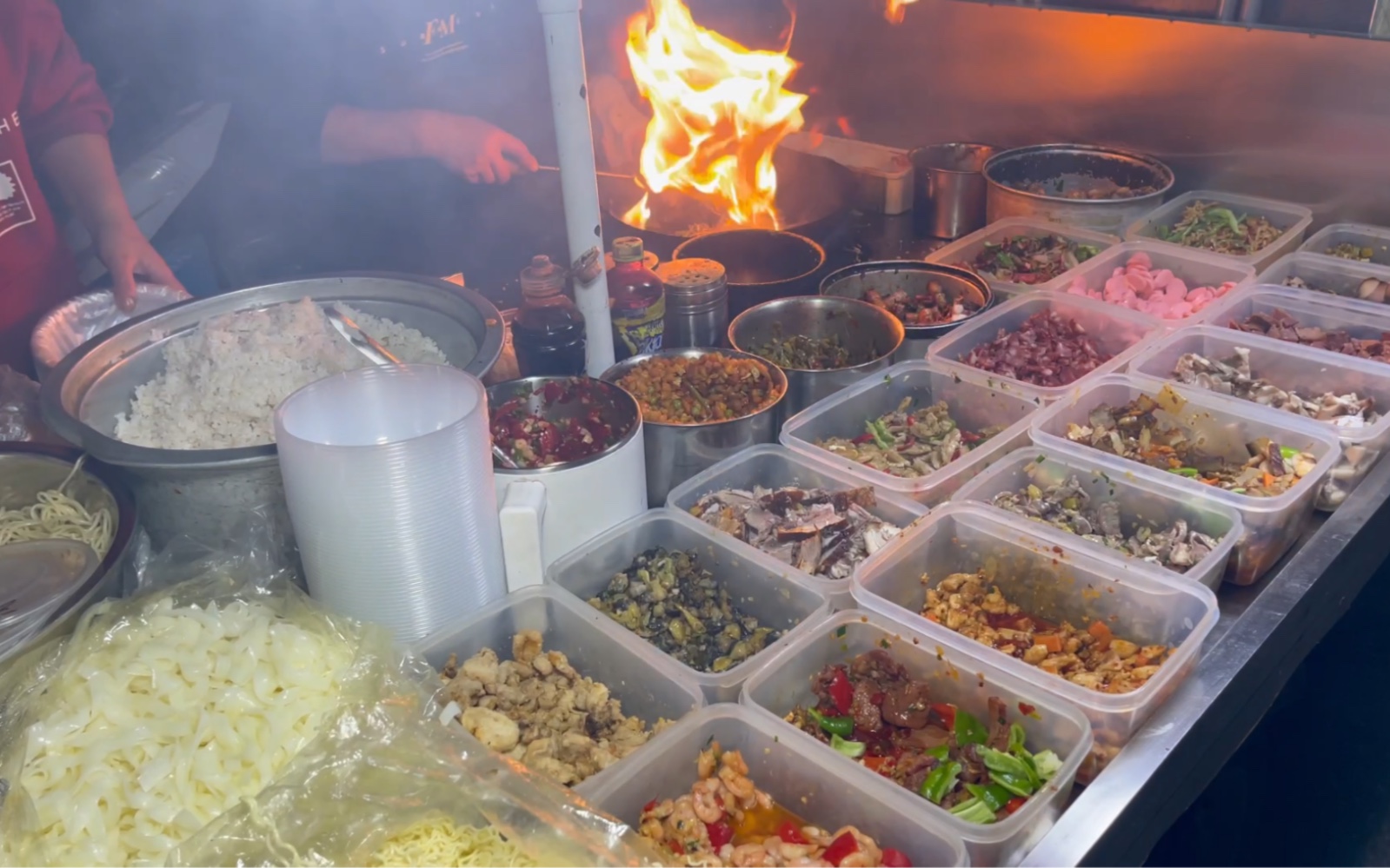 下马坊夜市邹大叔炒饭