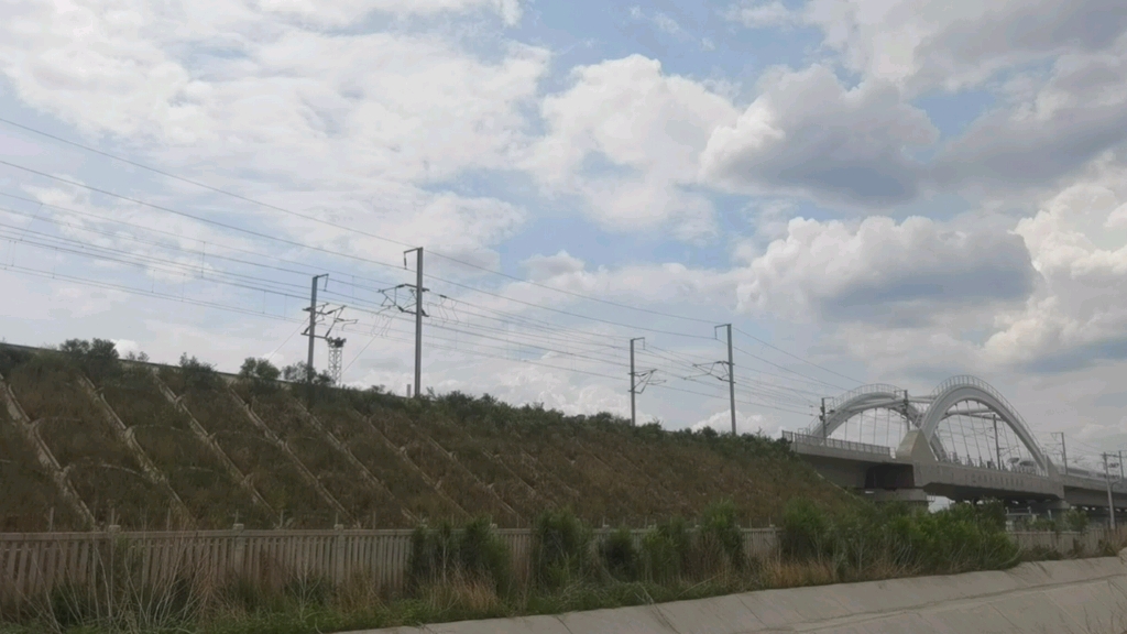 赤峰高铁首发车61阜新银行号列车g8379赤峰沈阳次crh380bg5814沈局