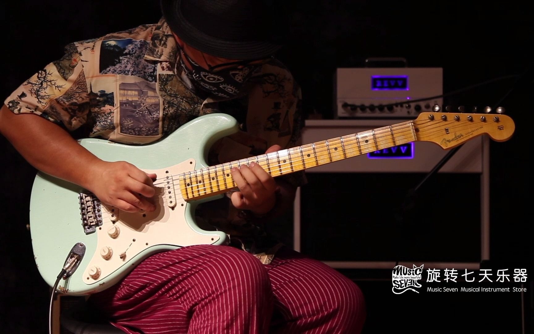 芬达fendercustomshop56stratrelicr113297冲浪绿美产电吉他