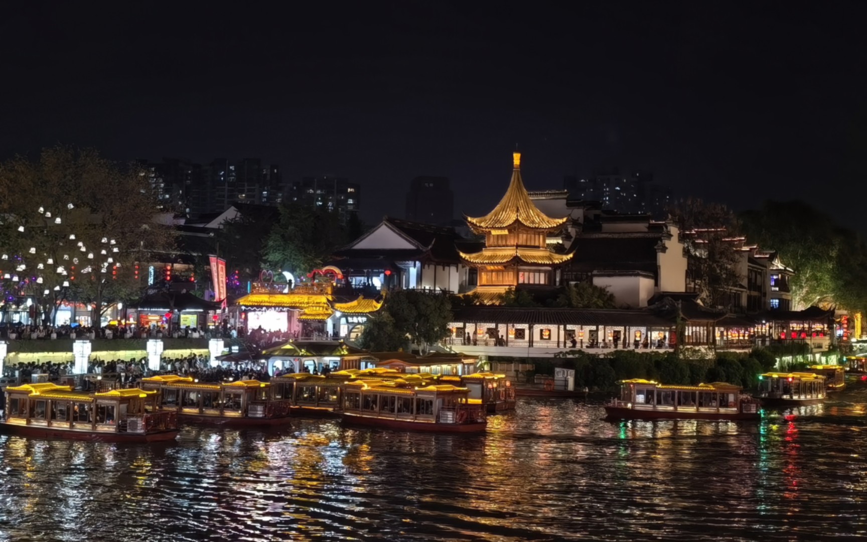 秦淮河夜景!真的值得一看!