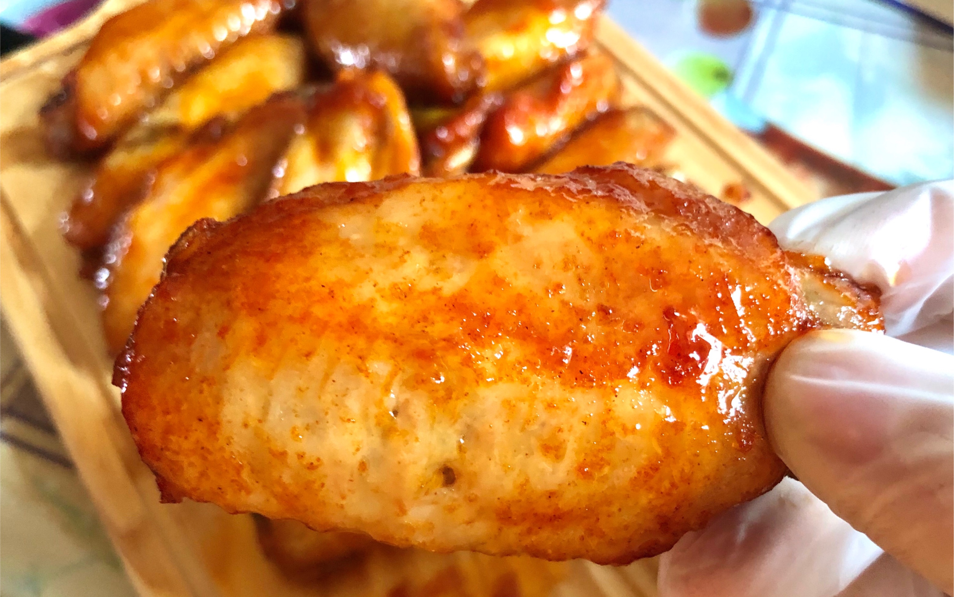 第一视角吃播—迎接周末的蜜汁烤翅