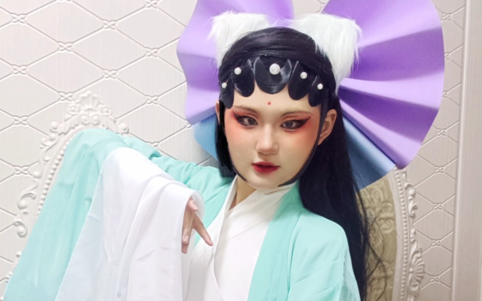 京剧猫小青cos "身宗小青,有礼了"-糖雨时笙-糖雨时笙-哔哩哔哩视频