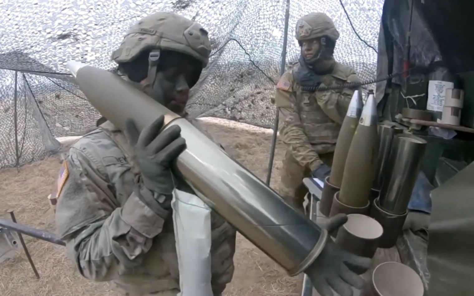 m119式榴弹炮发射分装设计的105毫米炮弹_哔哩哔哩 (゜-゜)つロ 干杯