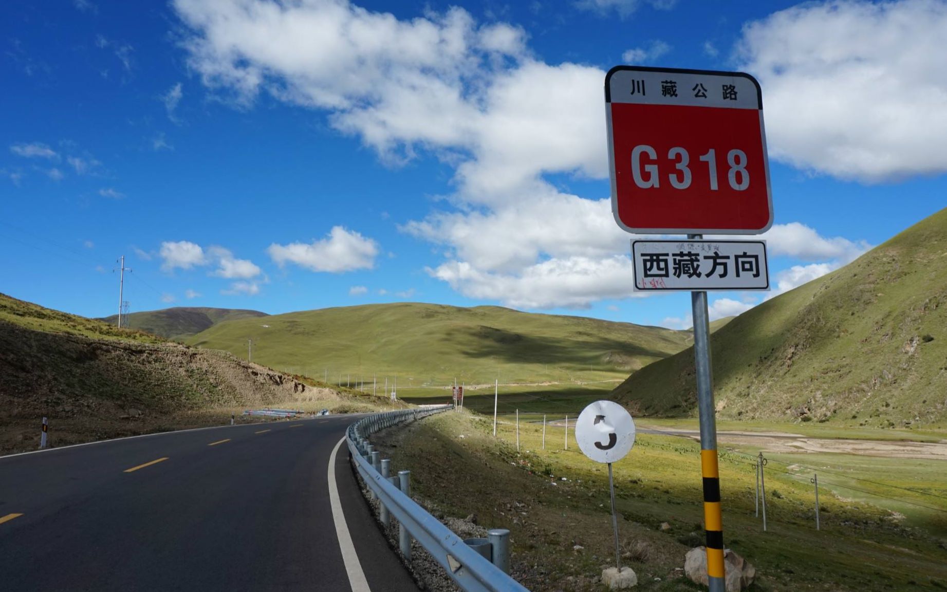 作为终点所有即将赶往川藏线的远行者们献给心目中最美川藏南线318