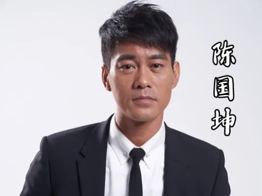 看看陈国坤21岁到46岁的变化,史上模仿"李小龙"最像的一个人