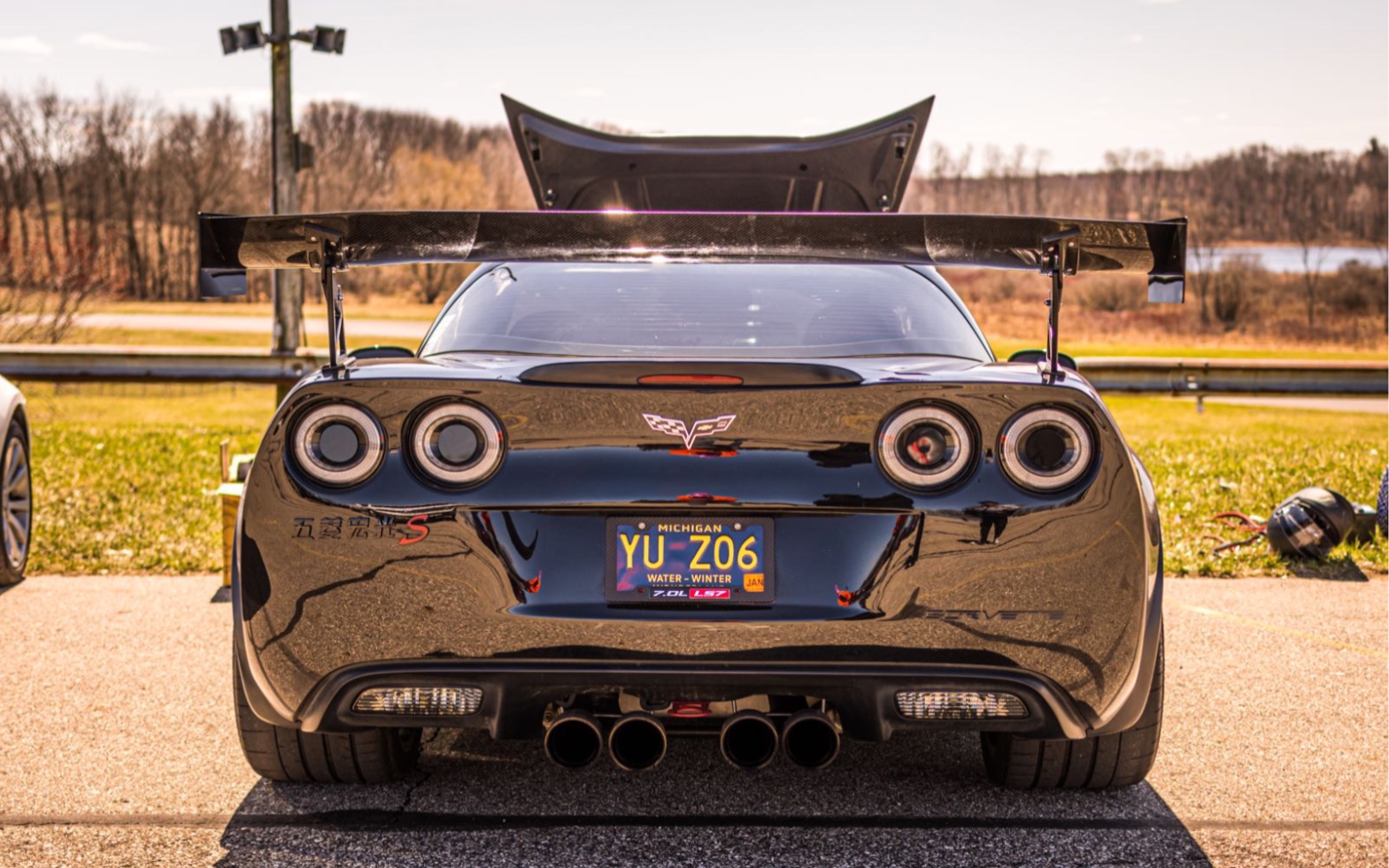 科尔维特 c6 z06 7.0l v8 启动声浪