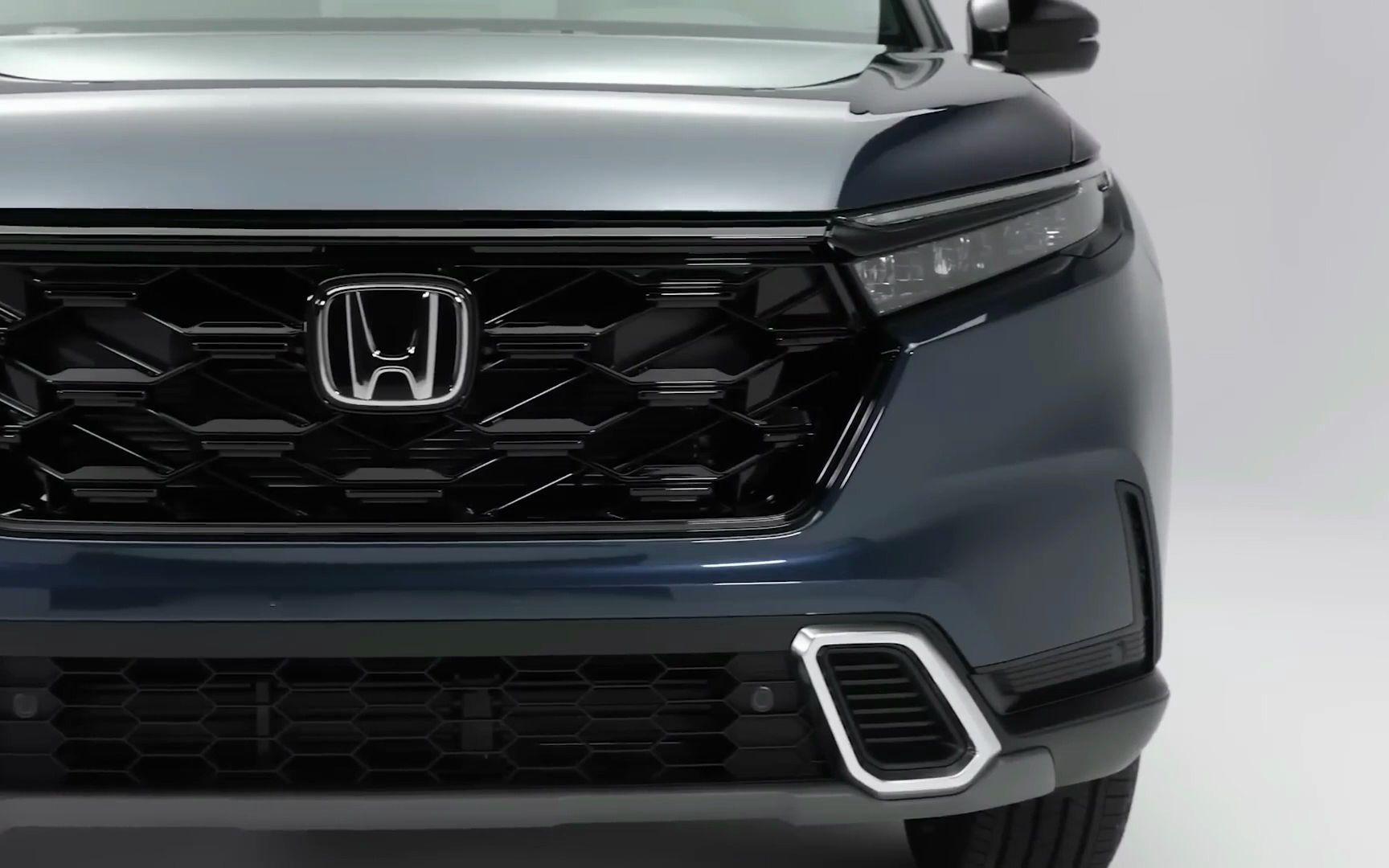 全新第六代crv细节曝光,内饰优雅精致,空间更大,更有七座版本_哔哩