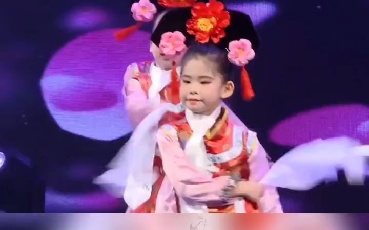 幼儿园舞蹈丨《有一个姑娘》𐟔娶…可爱的幼儿园舞蹈,简单易学.𐟌𙥹𜥸ˆ教案、课件ppt、视频都是很好的学习资料幼师幼儿园幼儿舞蹈幼儿园舞蹈幼儿...