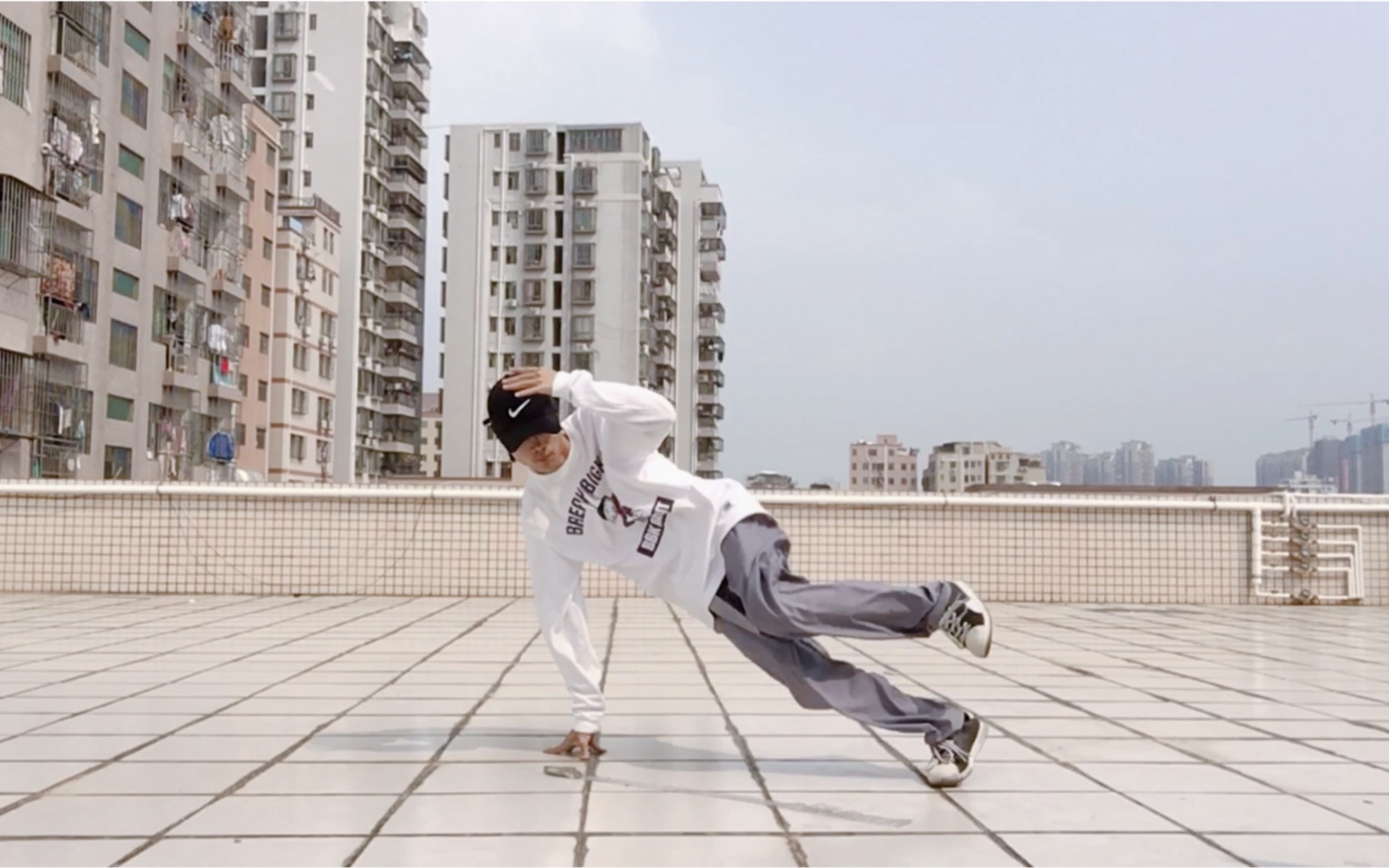 霹雳舞六步的延伸技巧一分钟学会