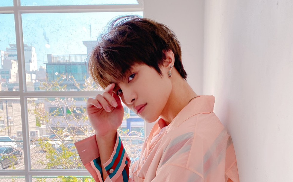 200418 一直播完整版 合集【nct中文首站】200418威神v 扬扬一直播