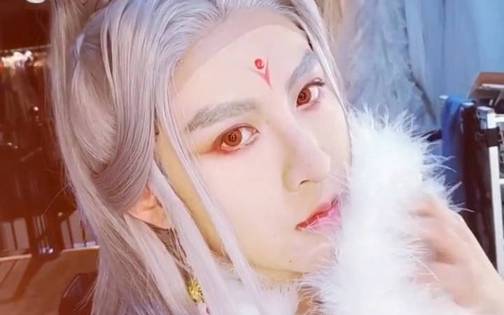 【coser小梦】玉兔柱太可爱(*▽*)