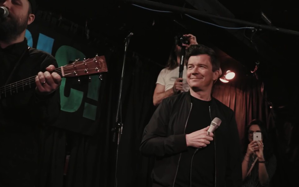 rick astley never gonna give you up(pianoforte(performance)