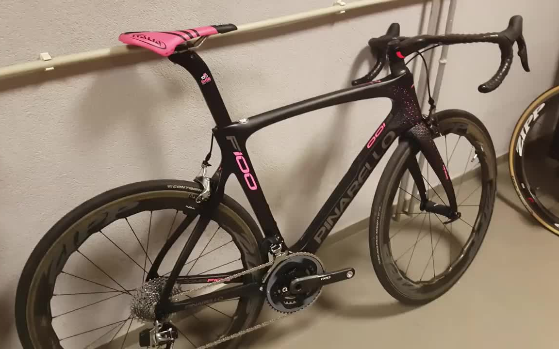 [图]Pinarello Dogma F100（环意100周年纪念款实装）