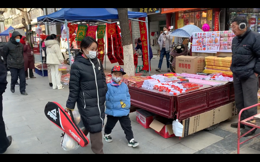 [图]除夕漫步岐山县城 10分钟逛完主街道