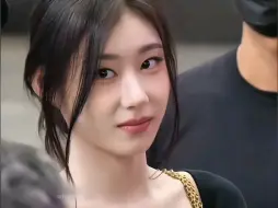 Descargar video: #气场全开 #itzy #李彩领