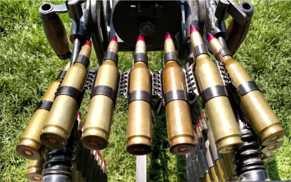 人见人怕kpv重机枪14.5x114mm大口径,非壮汉不能降