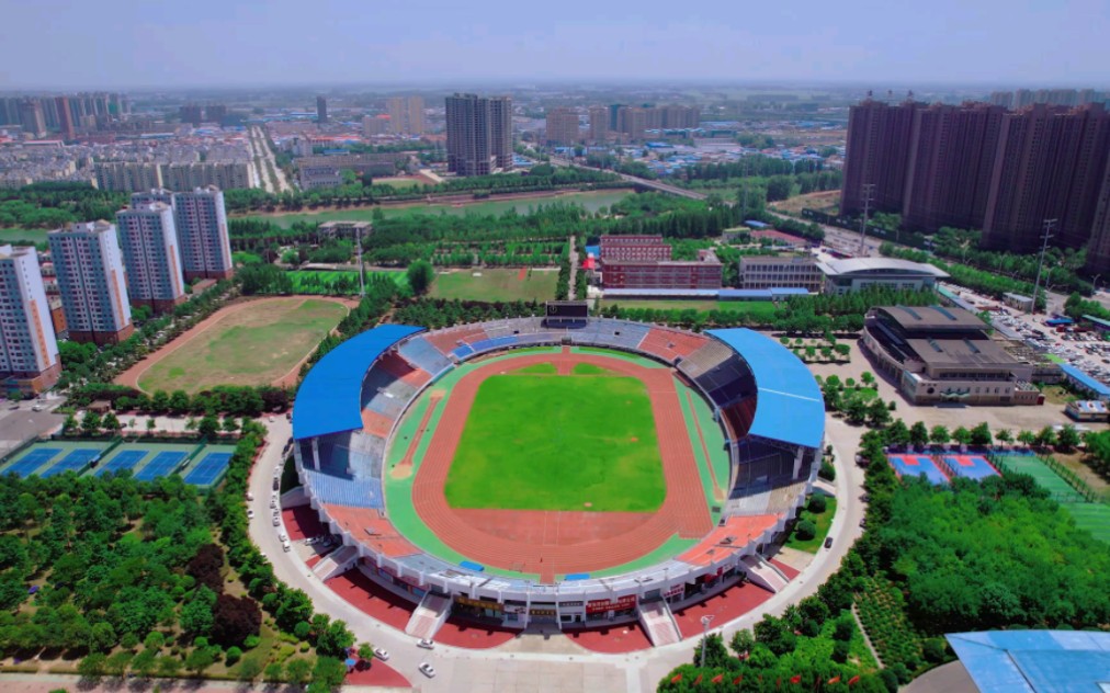 航拍漯河体育中心美景