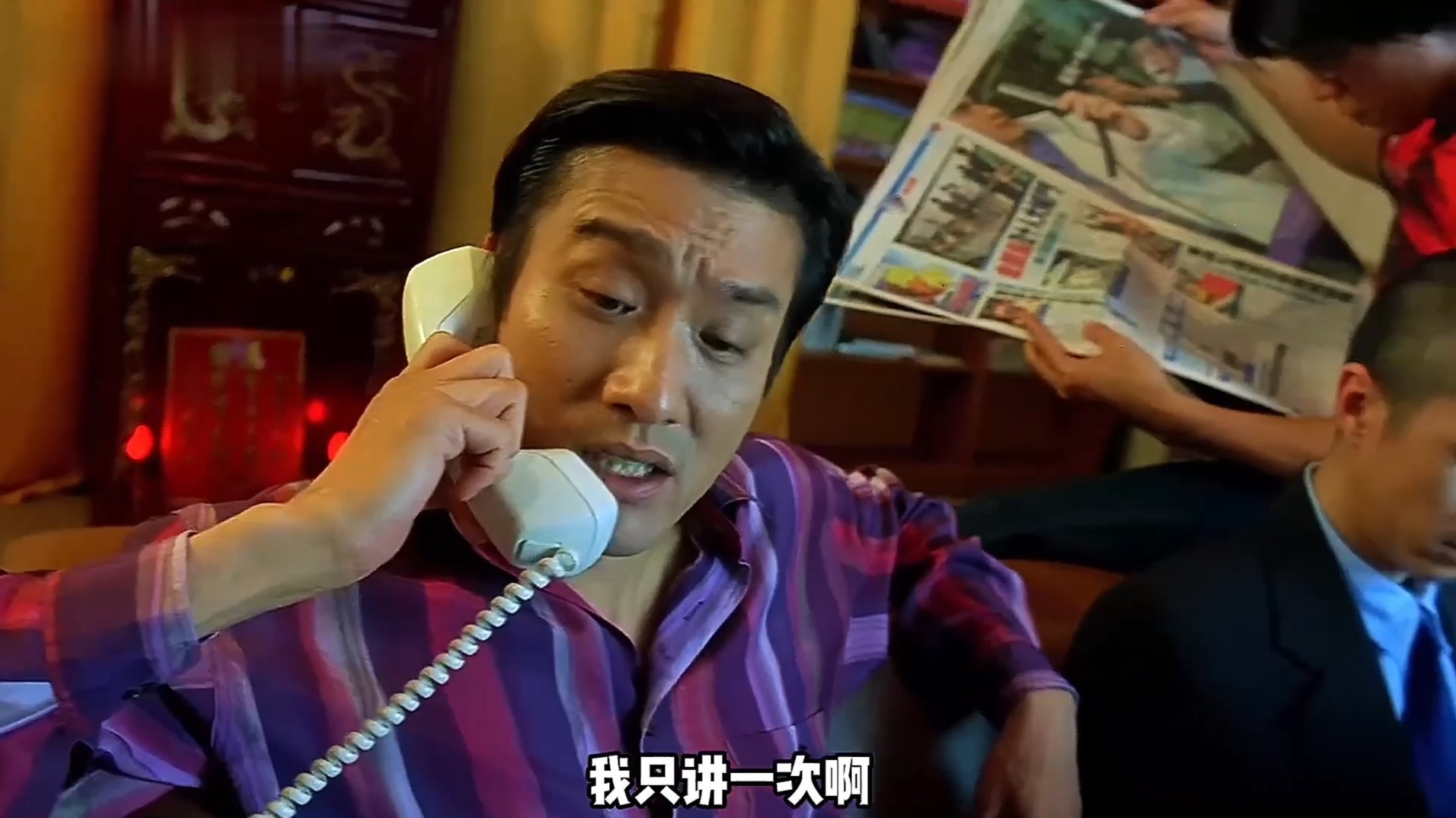 梁家辉又一部经典港片《江湖告急》任因久早已被人干掉,结局是他自己