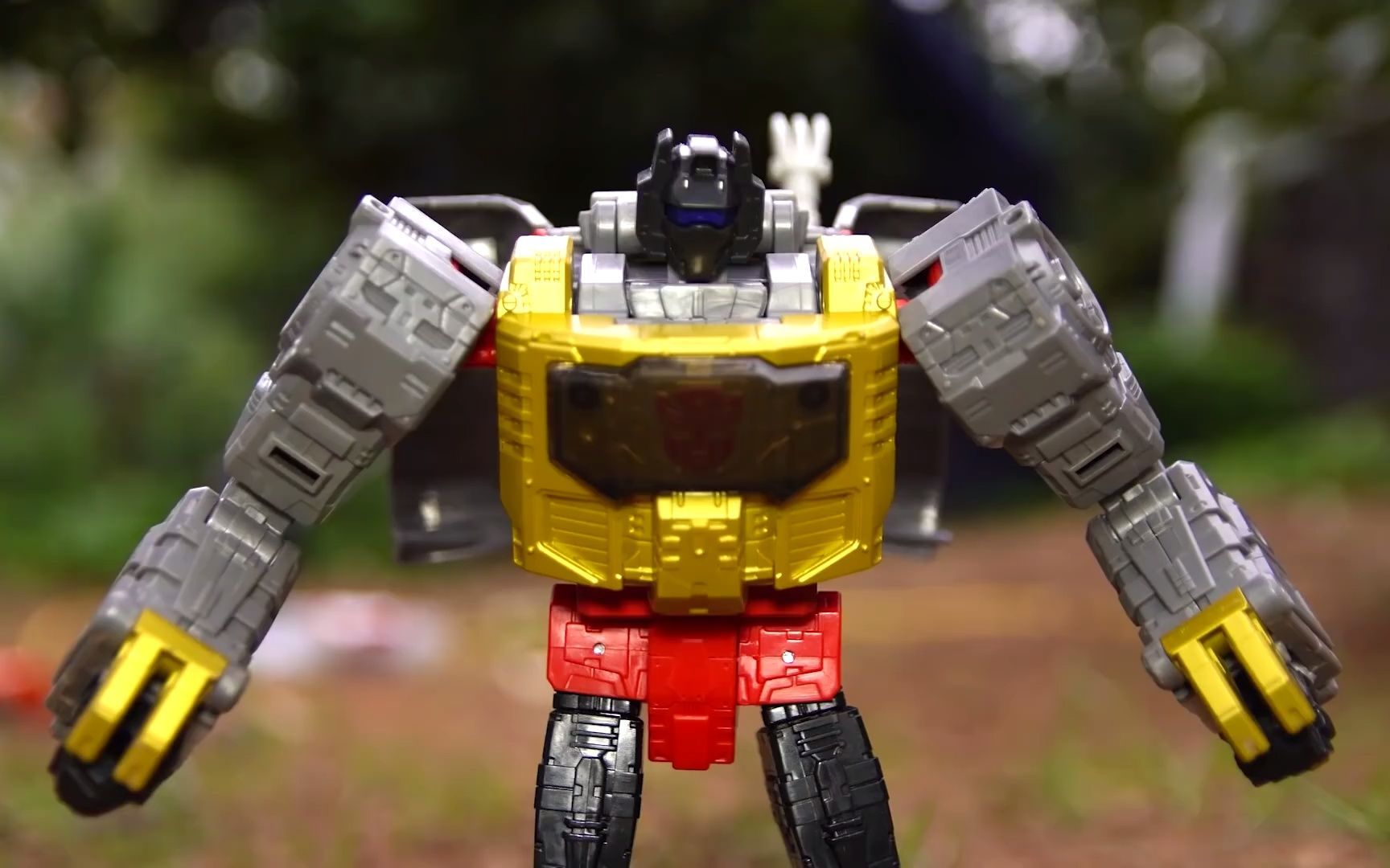 变形金刚定格动画 大黄蜂 威震天vs擎天柱 钓鱼冲突 乐高机器人鲨鱼