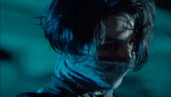 天才少年都要看两眼后面