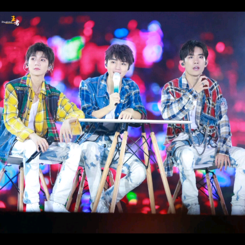 tfboys八周年快乐