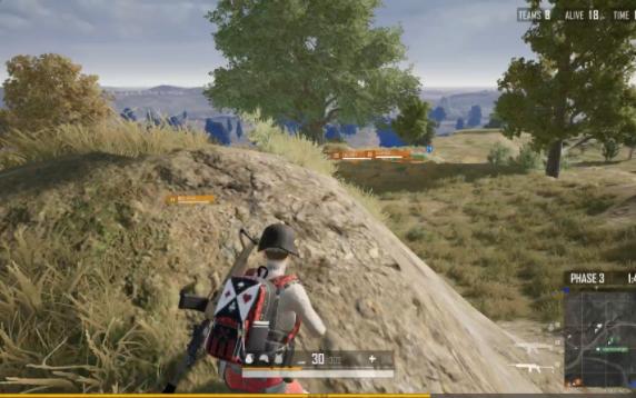 [图]【PUBG】犹豫要不要救水友，结果撞个意外了，你们在忙什么？