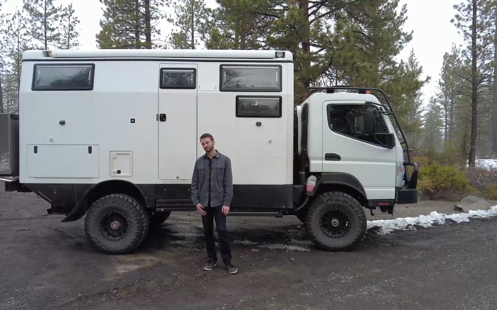 三菱扶桑4x4越野房车 - 2020 earthcruiser gas fx