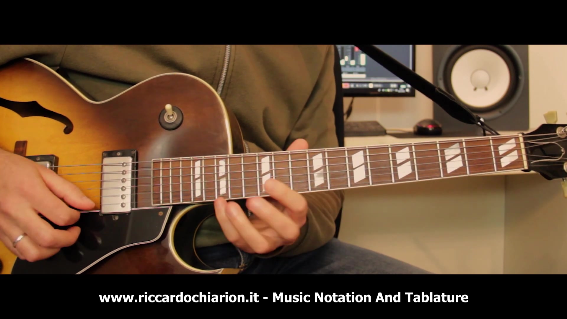 jazz用了一些bebop的手法和一些半音阶的连接