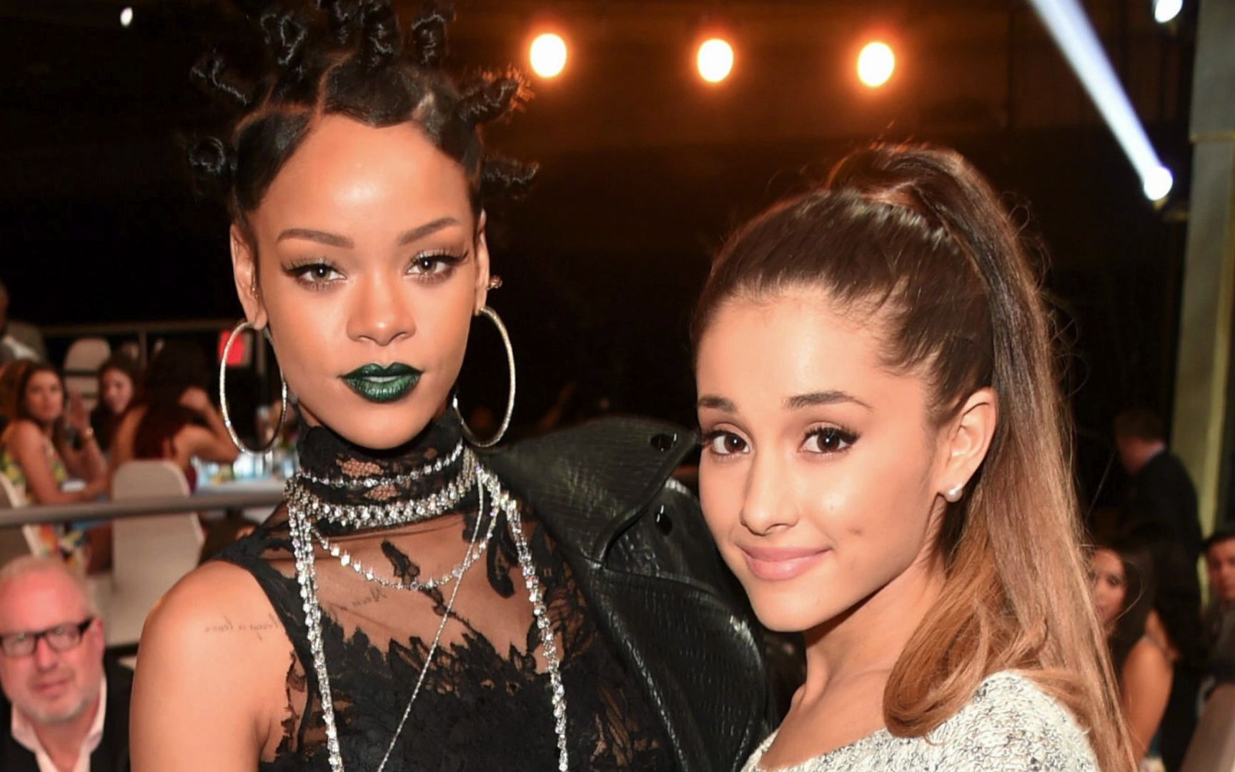 【ai】a妹翻唱蕾哈娜热单《diamonds》