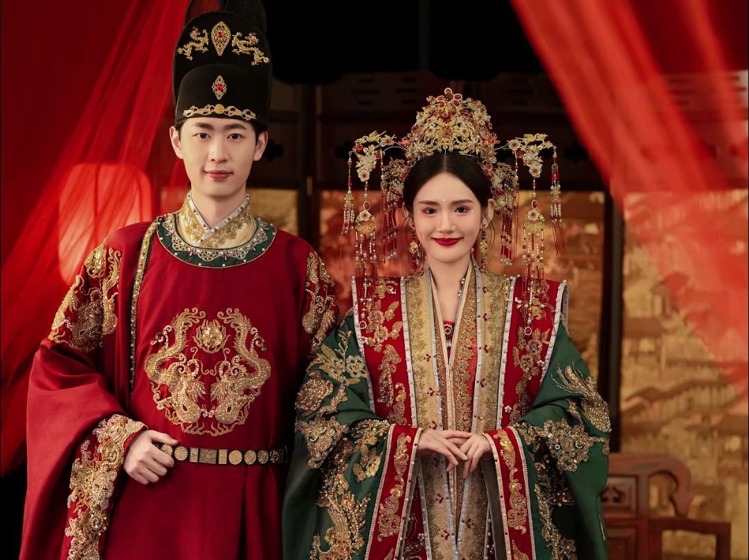 大气典雅的明制婚服