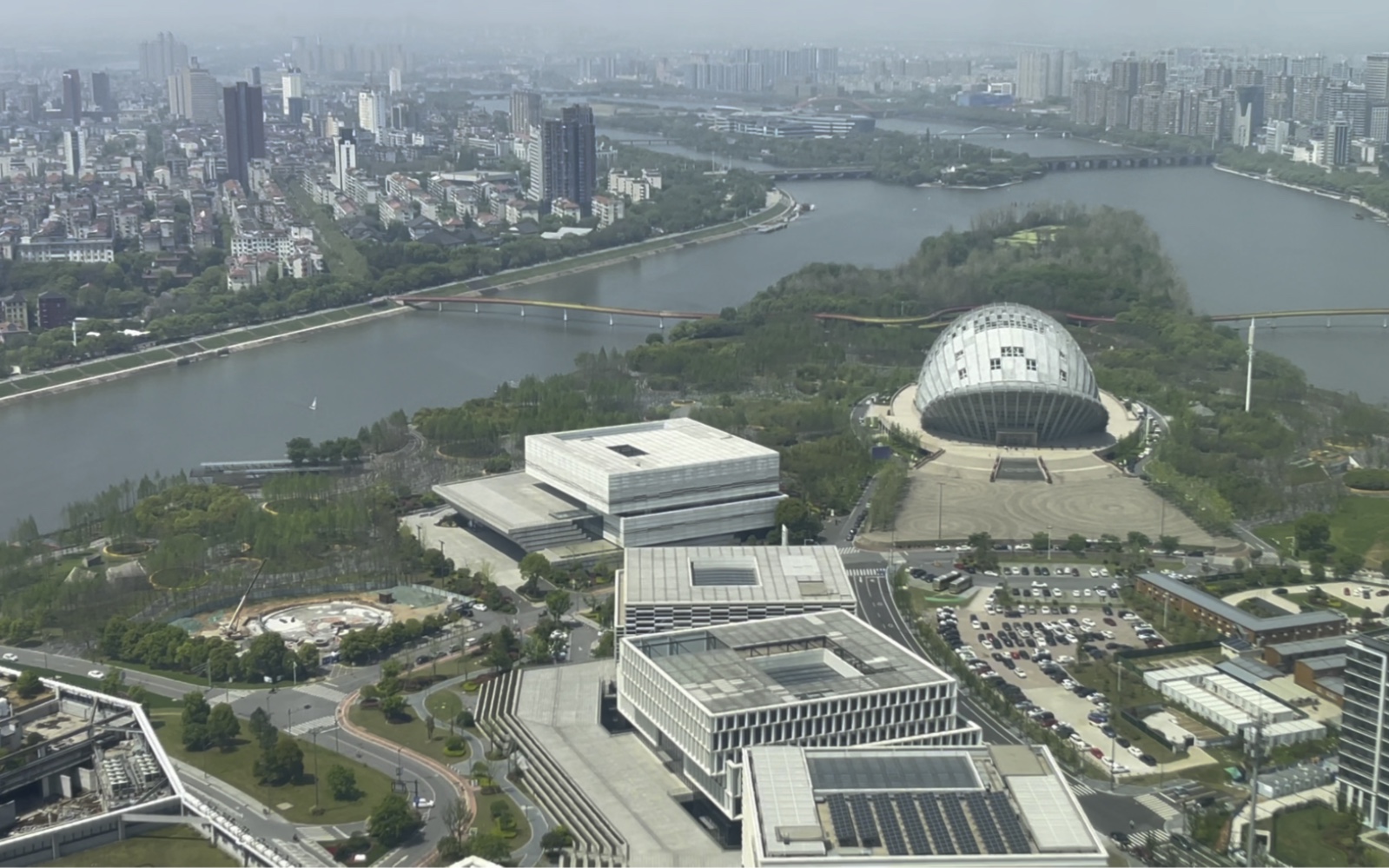 实拍浙江金华的城市建设,说实话,比很多三线城市都要好哔哩哔哩bilibili