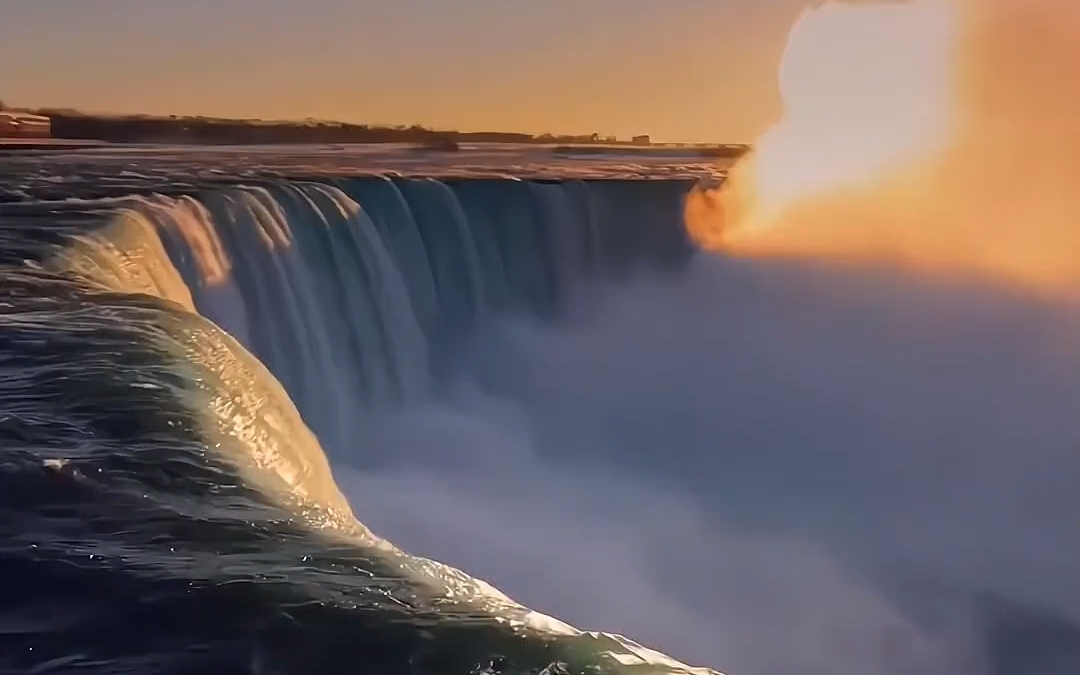 欣赏一下尼亚加拉大瀑布吧