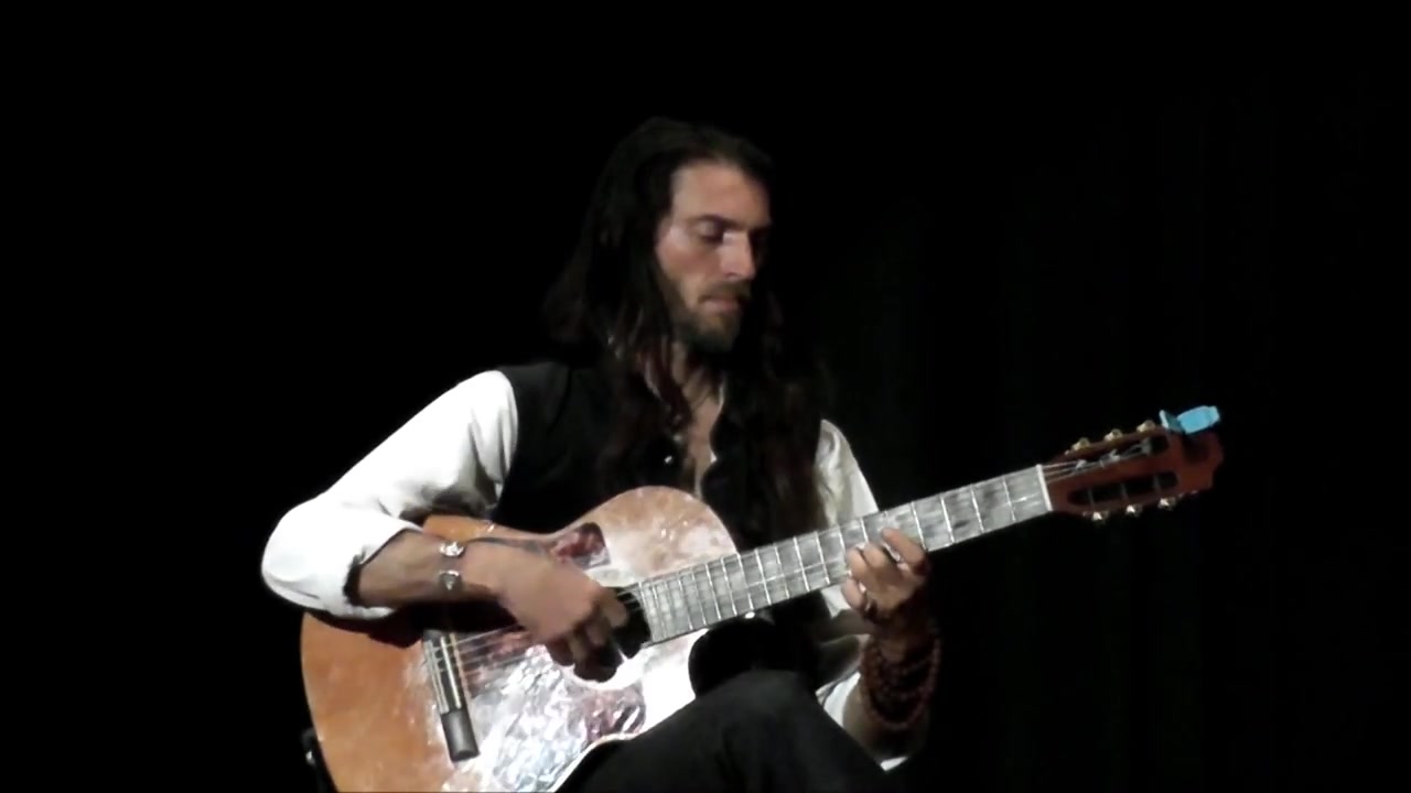 [图]Estas Tonne - The Winds Will Bring You Home（Live）