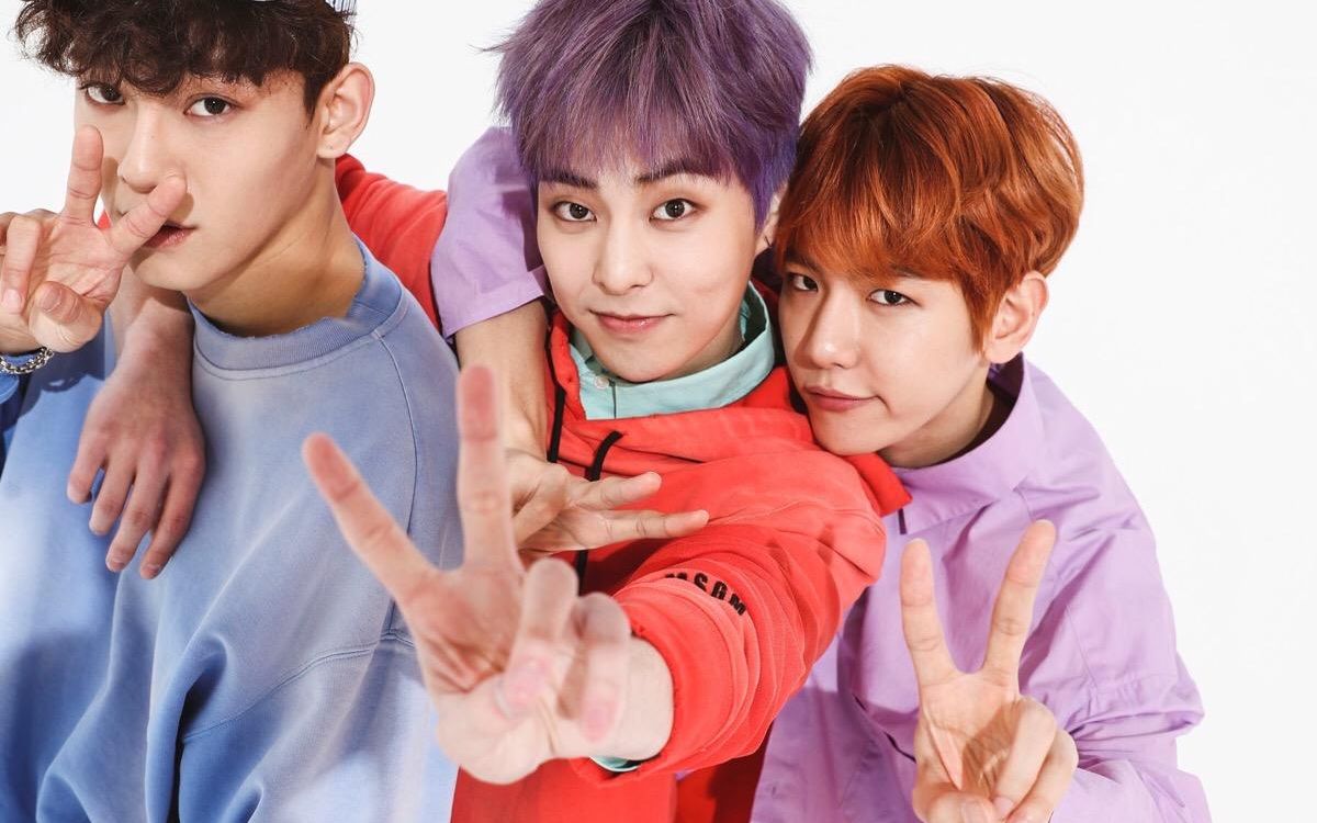 exo-cbx〗hey mama现场版 金珉锡居然穿这件衣服_哔哩哔哩_bilibili