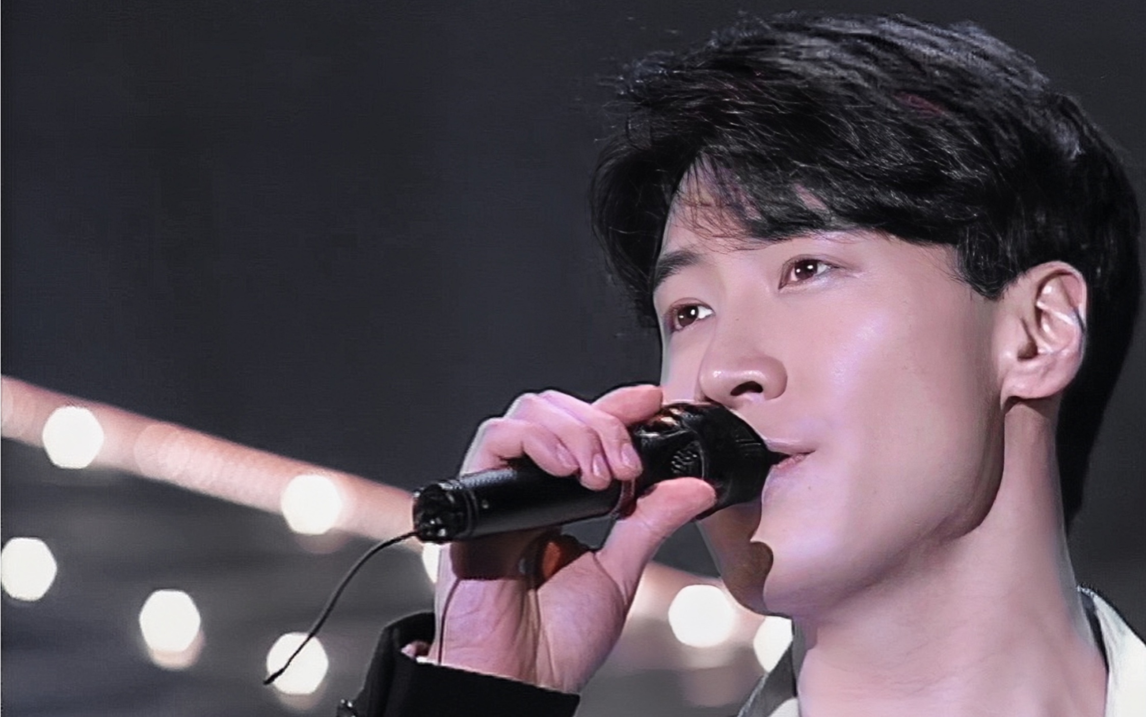 黎明leon 魅惑表演早期弹幕录屏欣赏