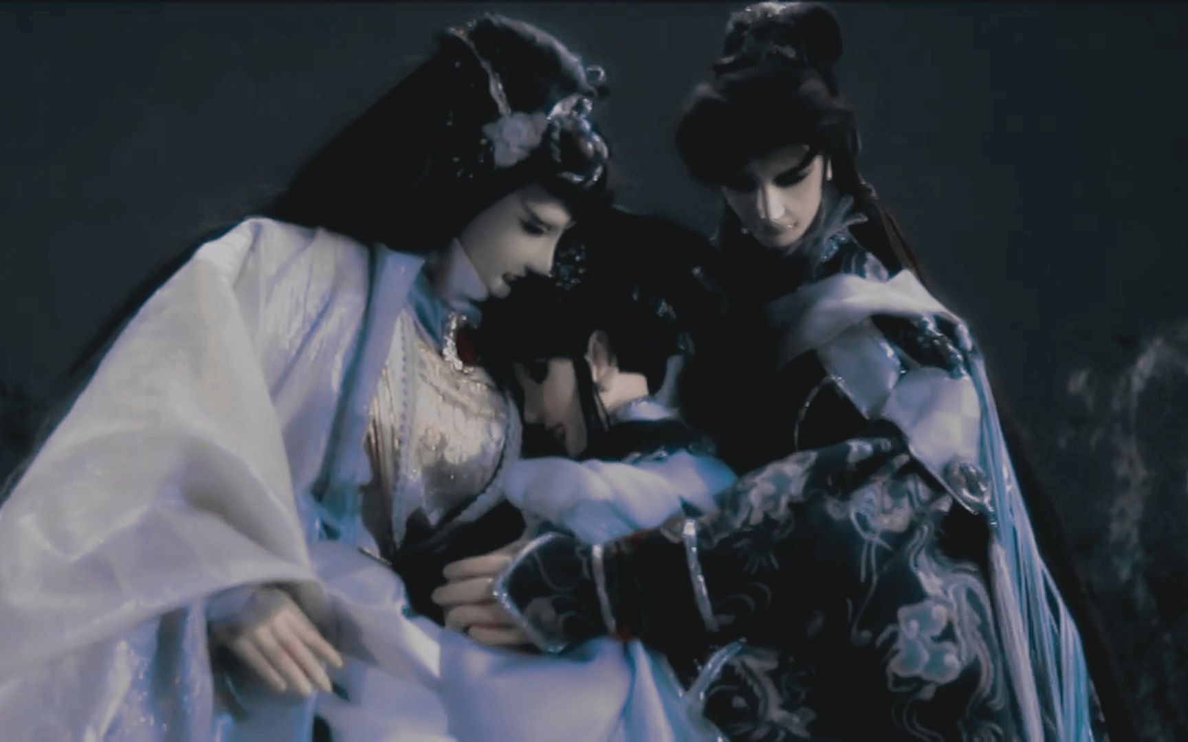 【狼娥‖千雪孤鸣×银娥】我会给你一个新的人生 可惜我没能给你一个