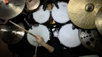 架子鼓，今天得空练练鼓，听到了一首特别魔性的歌，哈哈哈，太搞笑了。