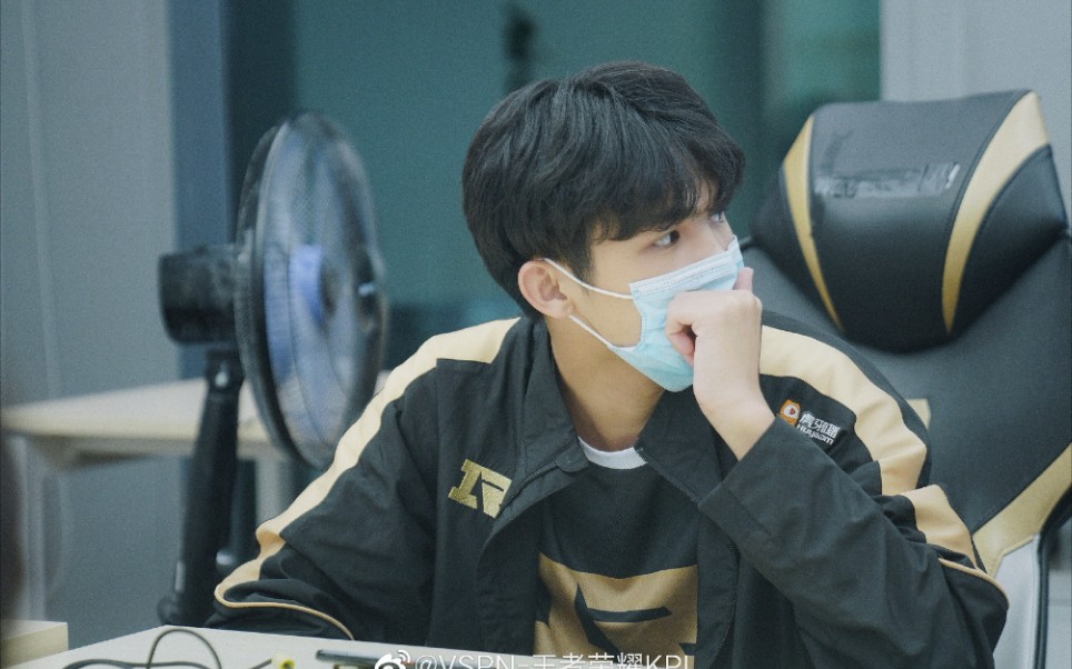 【rngm雨雨】20200409直播回放:愉快的排位时刻