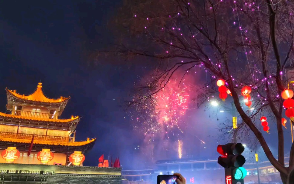 2021香河第一城烟花节图片