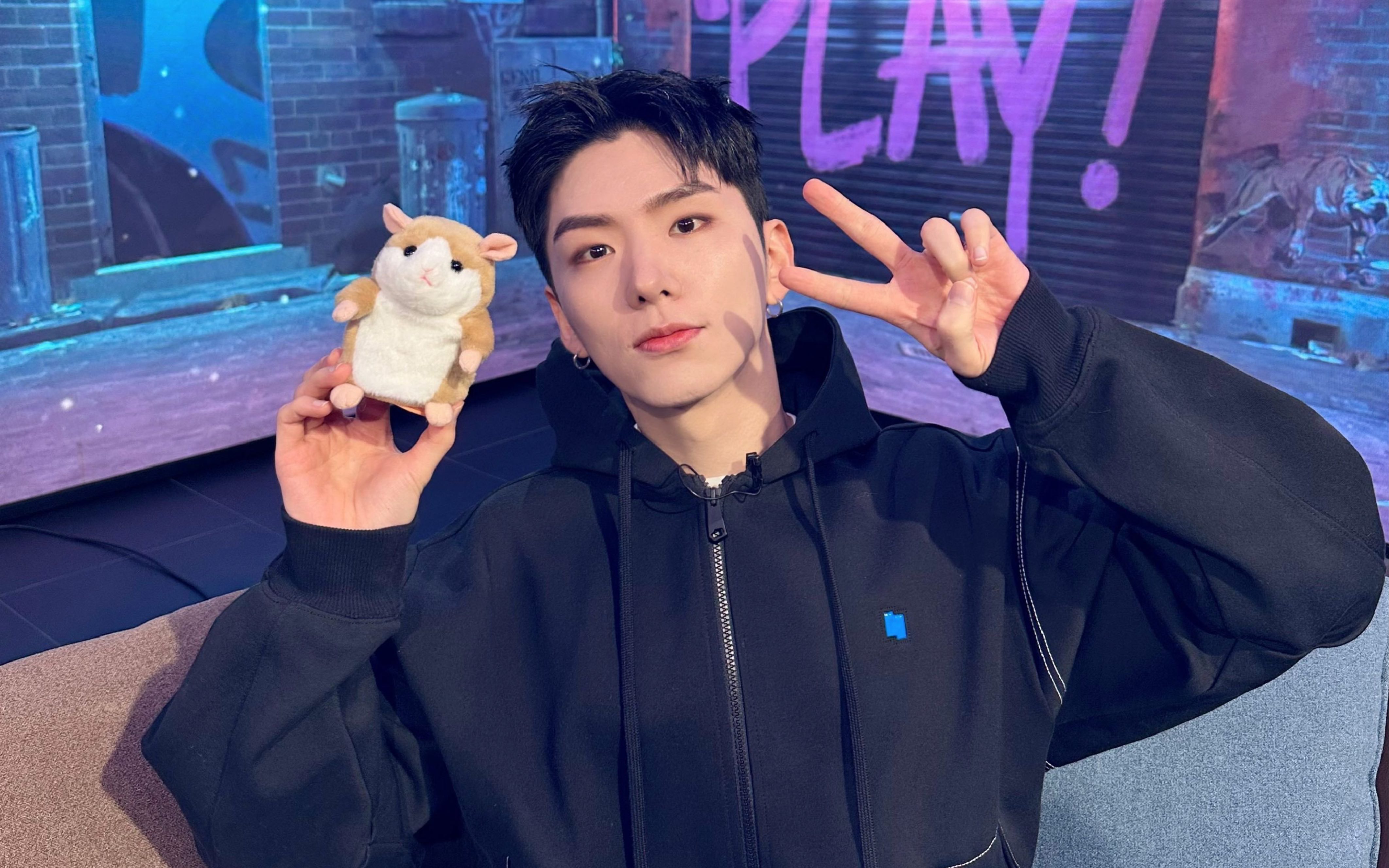 【刘基贤】喜欢仓鼠拍手