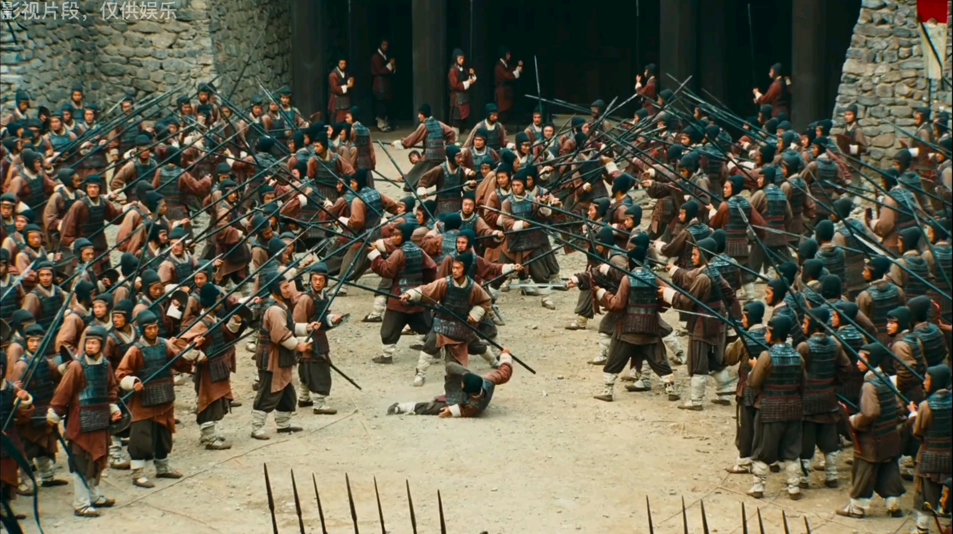 现在笛声能让三国停止打仗,跳起舞来