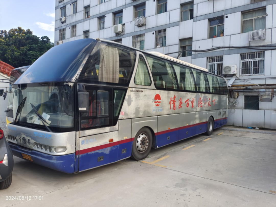 济宁青年尼奥普兰客车探访