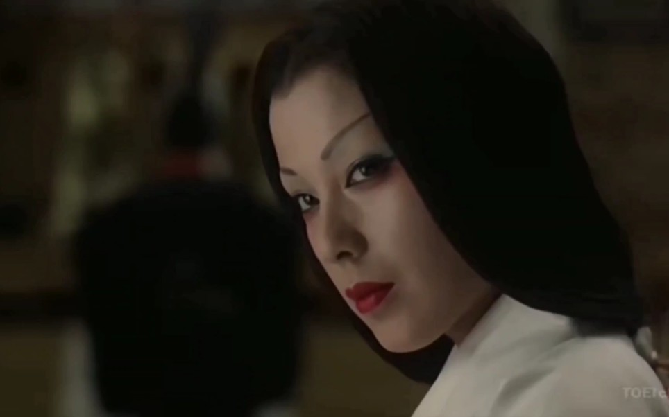 美艳和服女坏人,