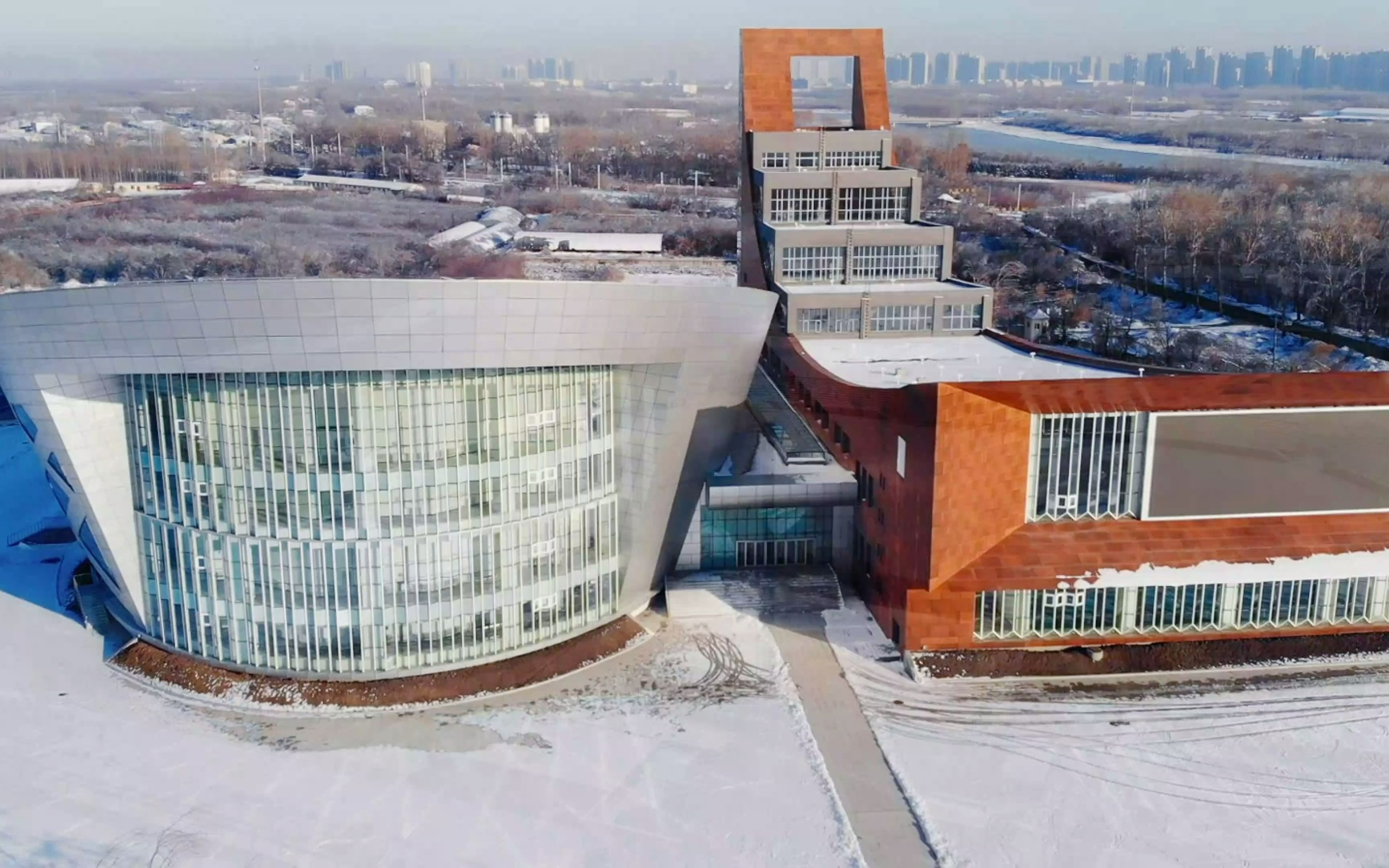 哈尔滨石油学院雪景航拍《溯》